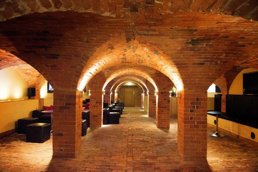 Rushton Hall Hotel And Spa Кетеринг Экстерьер фото