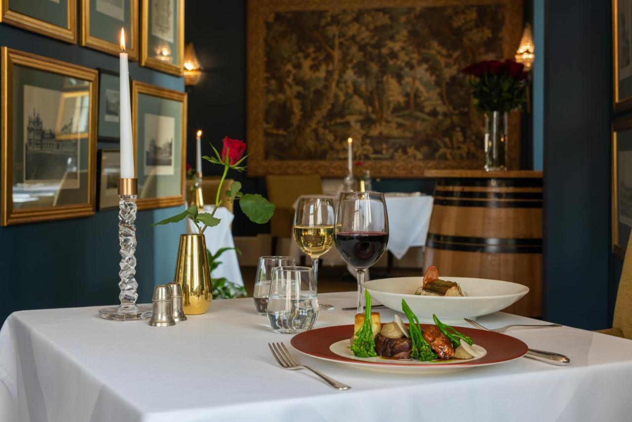 Rushton Hall Hotel And Spa Кетеринг Экстерьер фото